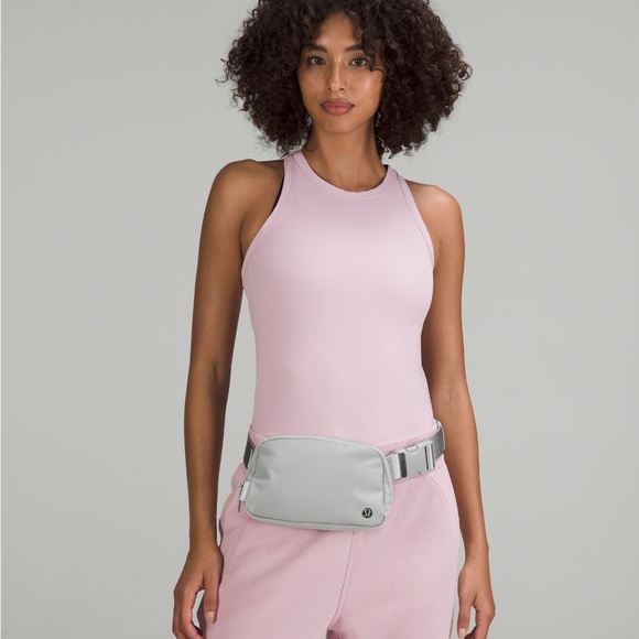 NWT Lululemon Everywhere Belt Bag 1L Silver drop/white in color - Picture 5 of 10